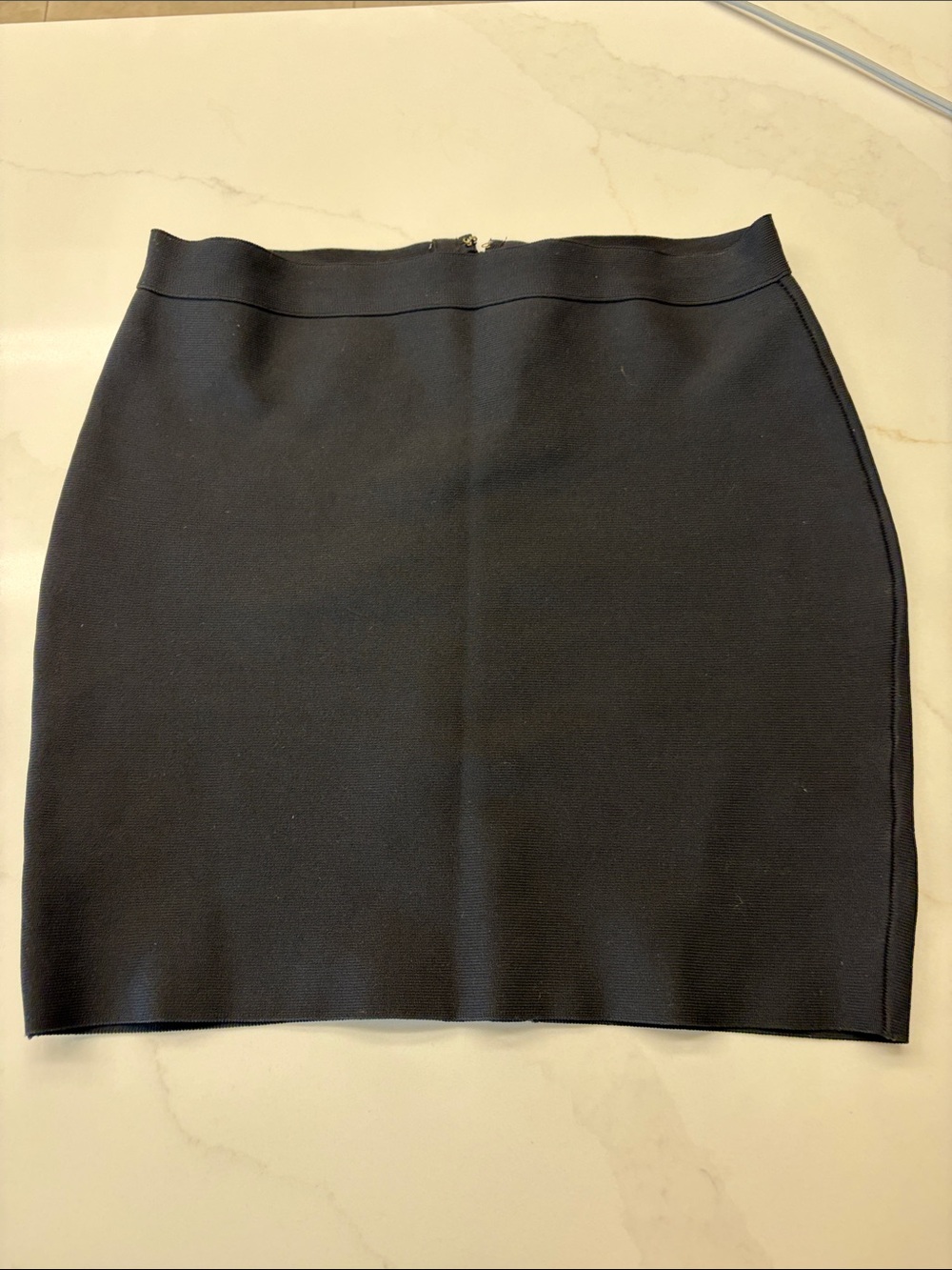 Love Tree Classic Black Women's stretchy Mini Skirt